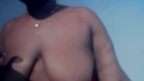 Snapshot of freaky_slut5 chatting on February 14, 6:21 am freaky slut5 online show from February 14, 6:21 am
