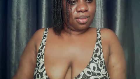 Snapshot of freaky_slut5 chatting on March 24, 4:06 am freaky slut5 online show from March 24, 4:06 am