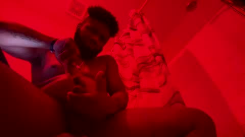 Snapshot of freakyphillgood chatting on October 22, 10:59 am Daddy PhillGooD online show from October 22, 10:59 am