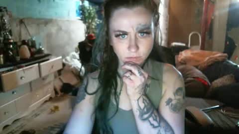 Snapshot of freakyspun101 chatting on December 25, 2:56 pm freakyspun101 online show from December 25, 2:56 pm