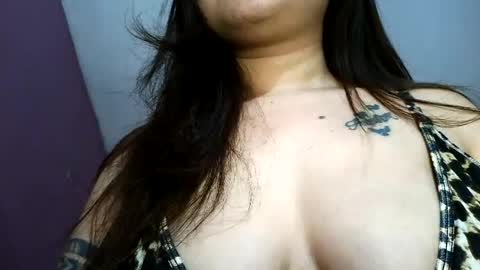 Snapshot of freakysugarbaby chatting on June 13, 5:44 pm FreakySugarBaby online show from June 13, 5:44 pm