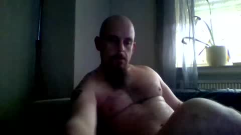 frecherkerl88007 online show from February 25, 8:24 am
