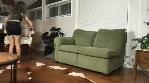 freckles4444 online show from November 8, 11:47 pm