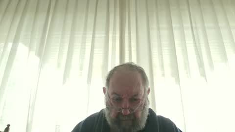 Snapshot of fredaldavid chatting on February 14, 9:39 am David Fredal online show from February 14, 9:39 am