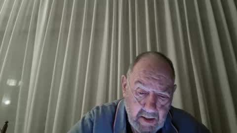 Snapshot of fredaldavid chatting on February 17, 5:41 pm David Fredal online show from February 17, 5:41 pm