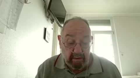 Snapshot of fredaldavid chatting on February 20, 3:34 pm David Fredal online show from February 20, 3:34 pm