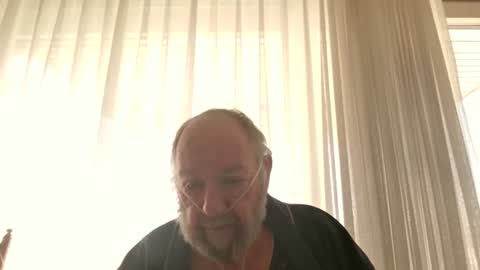 Snapshot of fredaldavid chatting on April 21, 8:20 am David Fredal online show from April 21, 8:20 am