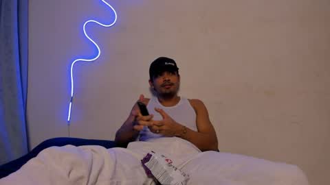 valeria online show from April 8, 2:44 am