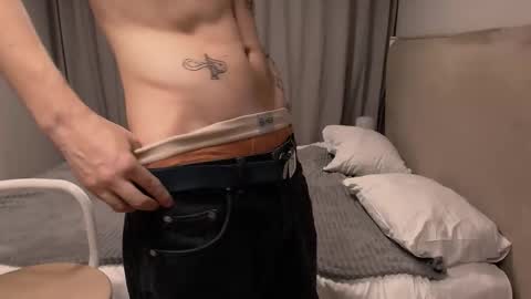 Snapshot of fredd_xanderrs chatting on October 20, 6:19 pm fredd_xanderrs online show from October 20, 6:19 pm
