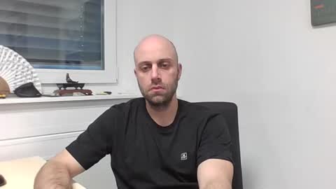 freddow online show from November 5, 3:34 pm