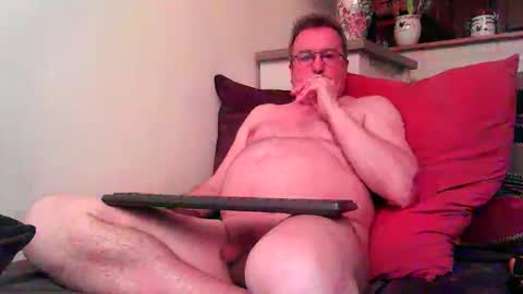 Snapshot of freddy9509 chatting on March 30, 7:04 pm freddy9509 online show from March 30, 7:04 pm