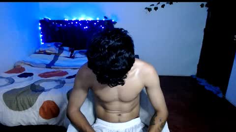 Snapshot of freddy_romans2 chatting on September 12, 1:17 am freddy romans online show from September 12, 1:17 am