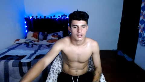 Snapshot of freddy_romans2 chatting on September 27, 12:59 am freddy romans online show from September 27, 12:59 am