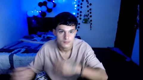 freddy romans online show from November 3, 2:02 am