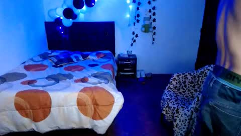 freddy romans online show from November 27, 2:57 am