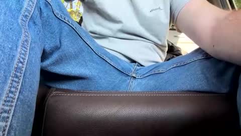 Freddy online show from April 19, 9:39 pm