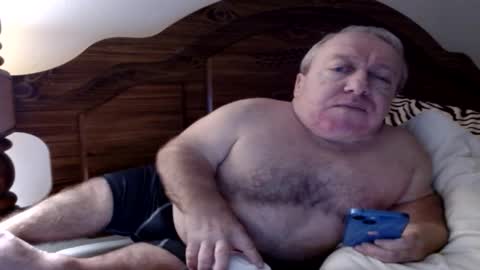 Cute Lil Man online show from November 5, 7:08 am