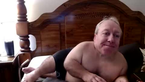 Cute Lil Man online show from April 13, 6:41 am