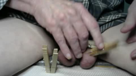 I am a total slave slut. I would like to have multiple owners to use me every day. online show from December 4, 8:12 am