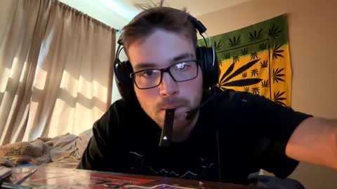 freezeskiii online show from September 16, 4:41 pm