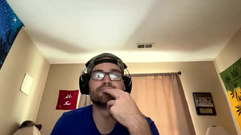 freezeskiii online show from November 29, 6:00 pm