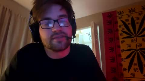 freezeskiii online show from March 7, 2:08 am