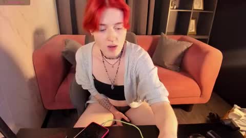 Snapshot of freirene chatting on October 10, 1:43 pm Freirene online show from October 10, 1:43 pm