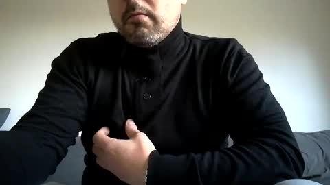 Horny french hard online show from December 7, 2:57 pm