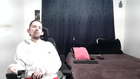 Thomas y Sophia online show from February 24, 9:53 am