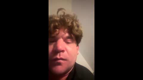 Snapshot of frenky4343 chatting on June 10, 5:56 pm frenky4343 online show from June 10, 5:56 pm
