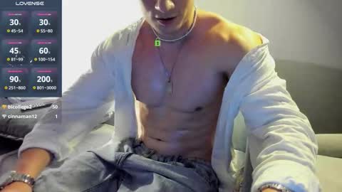 Alex or Andrzej online show from November 24, 7:46 pm