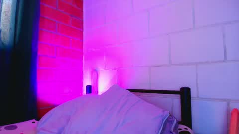 Snapshot of fresita_rojita chatting on April 26, 12:47 pm Charick online show from April 26, 12:47 pm