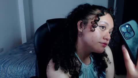 Louise  online show from December 6, 5:20 am