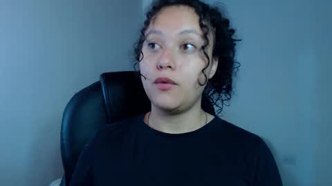 Louise  online show from December 17, 12:22 pm