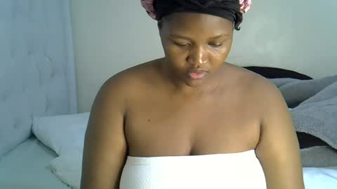 Snapshot of frevian chatting on July 12, 9:17 pm frevian online show from July 12, 9:17 pm