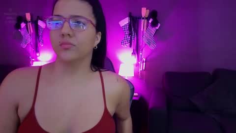 Snapshot of freya_aspen chatting on December 28, 11:26 pm online show from December 28, 11:26 pm