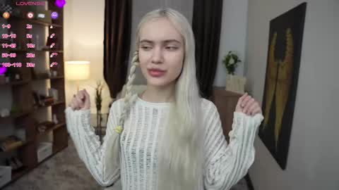 Freya online show from March 2, 7:43 pm