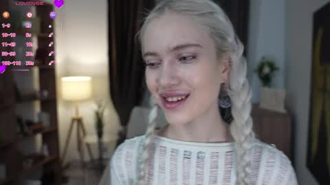 Freya online show from March 15, 7:31 pm