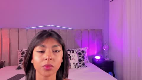 Snapshot of freya_stonee chatting on January 27, 11:32 am Freya online show from January 27, 11:32 am