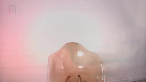 Snapshot of freya_stonee chatting on February 14, 11:31 am Freya online show from February 14, 11:31 am