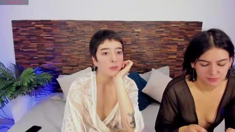 Snapshot of freyaa__1 chatting on June 16, 1:03 pm Freya online show from June 16, 1:03 pm