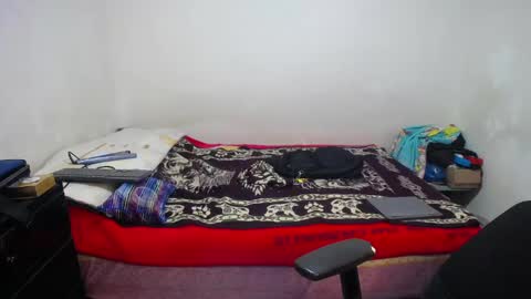 freyaa_sorceress online show from March 9, 3:22 am