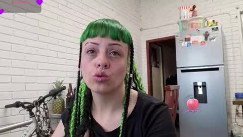 freyaa_sorceress online show from September 14, 7:57 pm