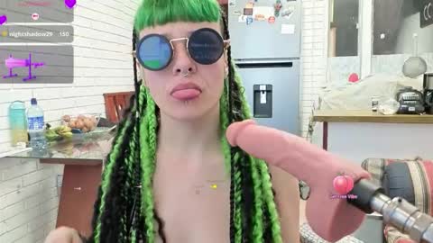 freyaa_sorceress online show from September 25, 7:06 pm