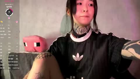 Snapshot of freyablow chatting on July 24, 3:54 pm freyablow online show from July 24, 3:54 pm