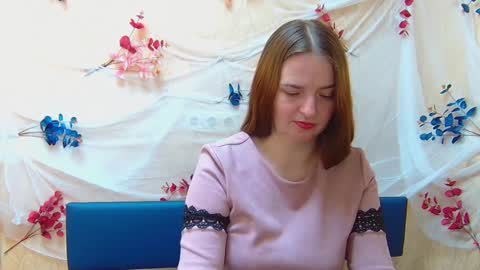 FreyaDak online show from December 17, 3:28 am