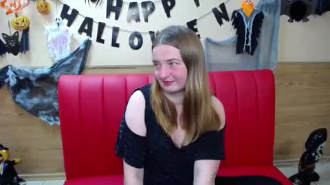 FreyaDak online show from October 27, 6:23 pm