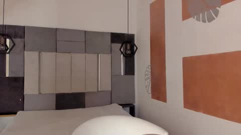  ALIS AND ALEX  online show from November 30, 3:21 am