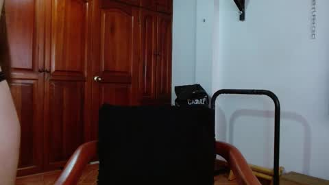 freyanatural online show from September 9, 5:34 pm