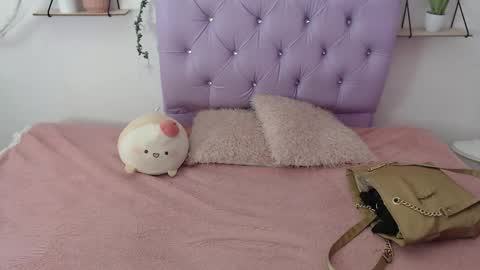 Freyja online show from September 14, 3:16 am